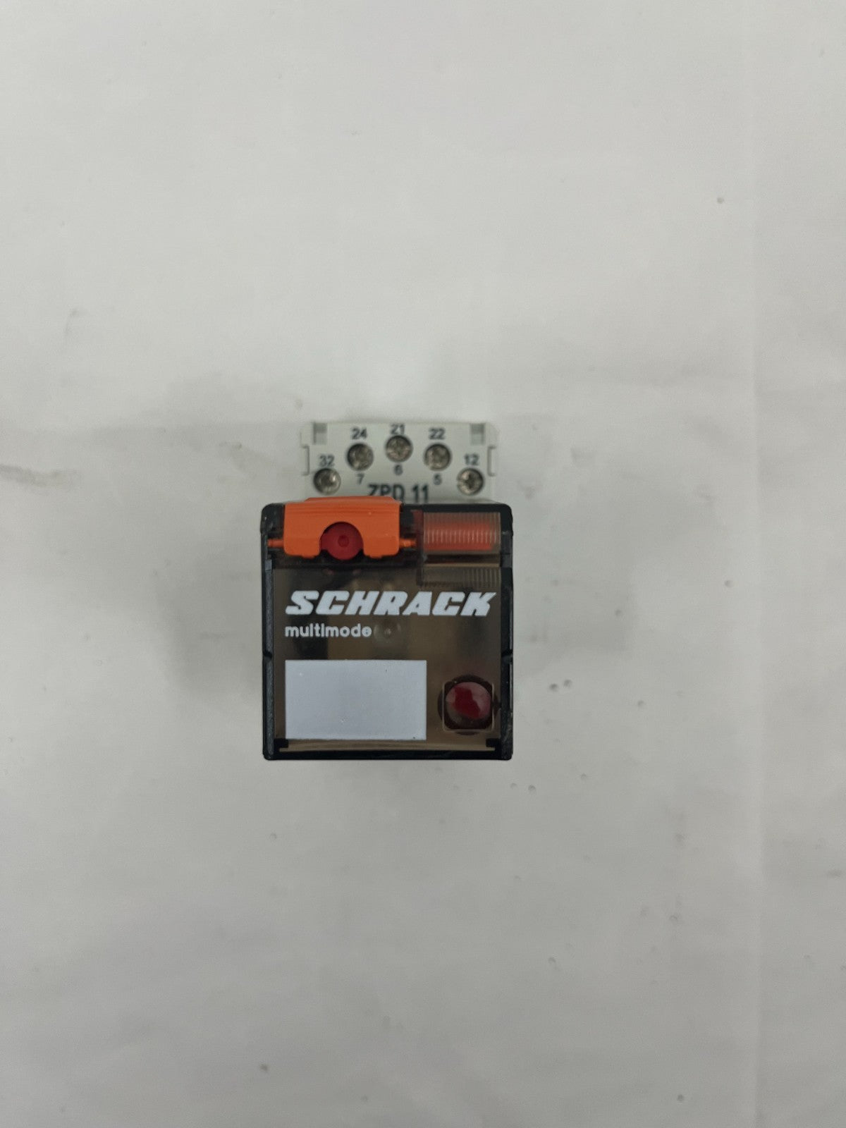 Schrack MT328230 Multimode Relay 230V AC 10A w/ Carlo Gavazzi ZPD11 DIN Base