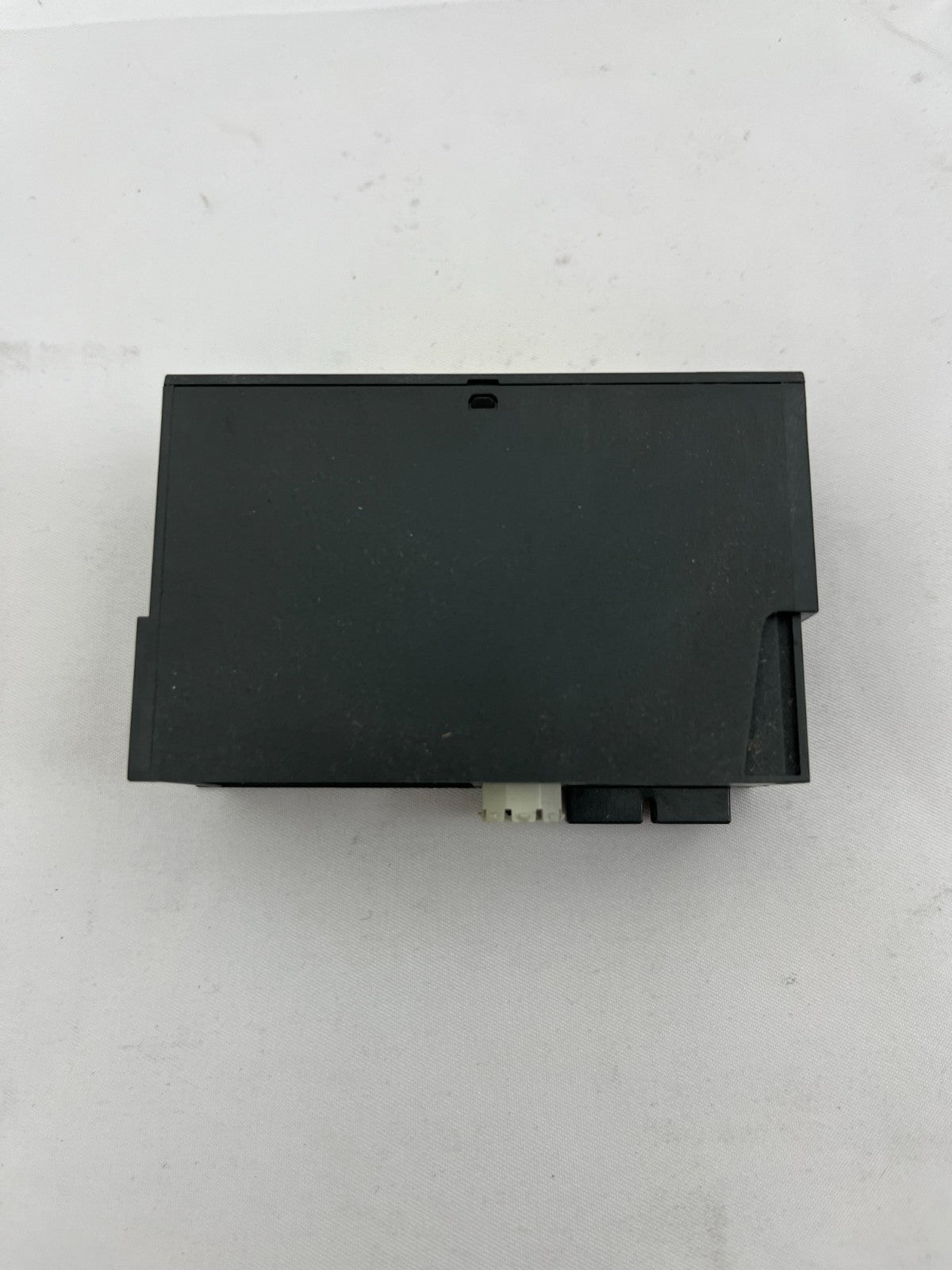 Siemens SIMATIC 6ES7138-4FR00-0AA0 ET 200S Relay Output Module 24VDC/AC 230V 5A