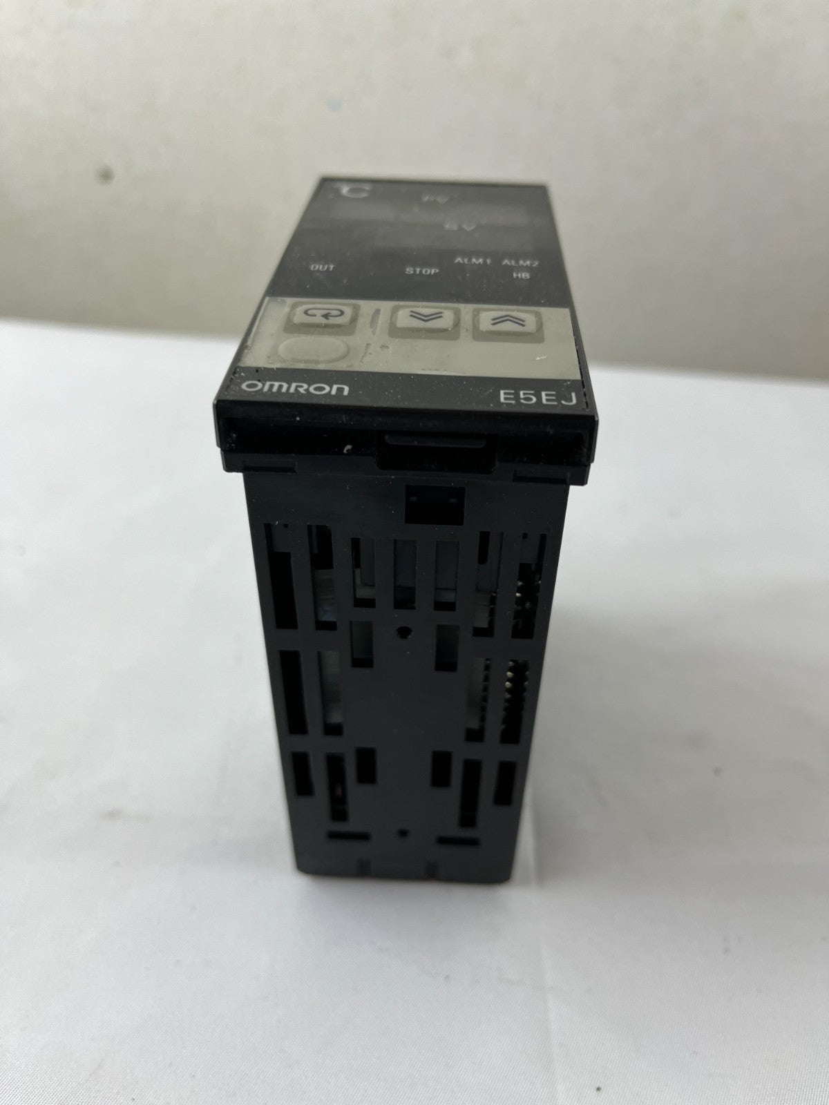 Omron E5EJ-A2HB Digital Temperature Controller 48x96mm 100-240VAC Heater Burnout