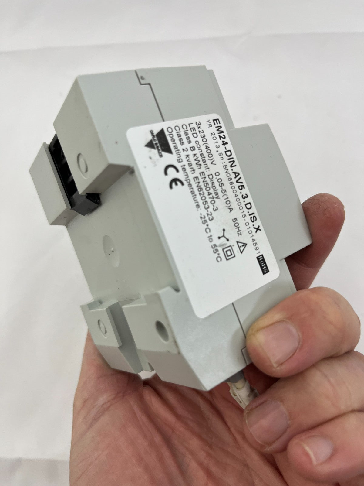 Carlo Gavazzi EM24-DIN.AV5.3.D.IS.X 3-Phase Energy Meter DIN Rail RS485 Modbus
