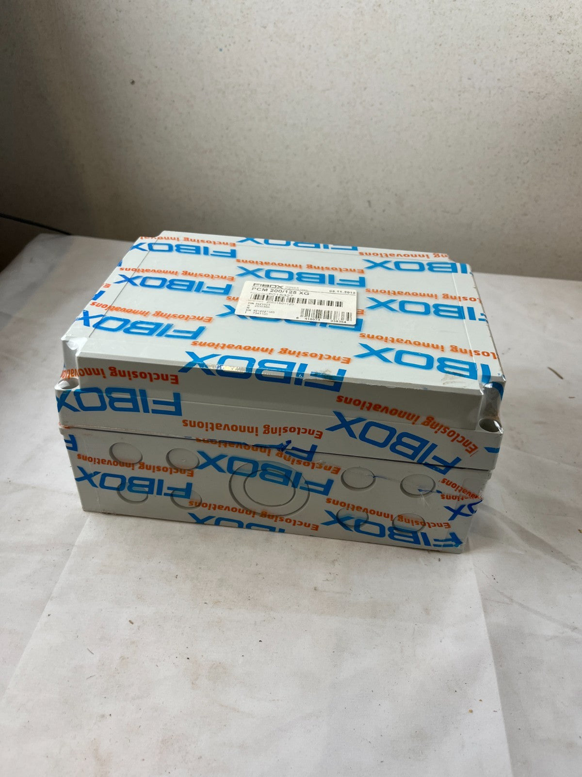 Fibox PCM 200/125 XG Polycarbonate Enclosure 255×180×125mm IP66/IP67 New In Box