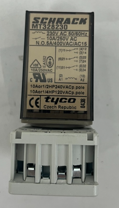Schrack MT328230 Multimode Relay 230V AC 10A w/ Carlo Gavazzi ZPD11 DIN Base