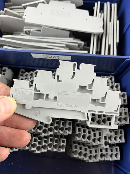 Phoenix Contact ST 2,5-3L Multi-Level DIN Rail Terminal Blocks 500V 20A Lot New