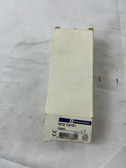 Telemecanique XCS TA791 Safety Limit Switch Head 078604 New Old Stock