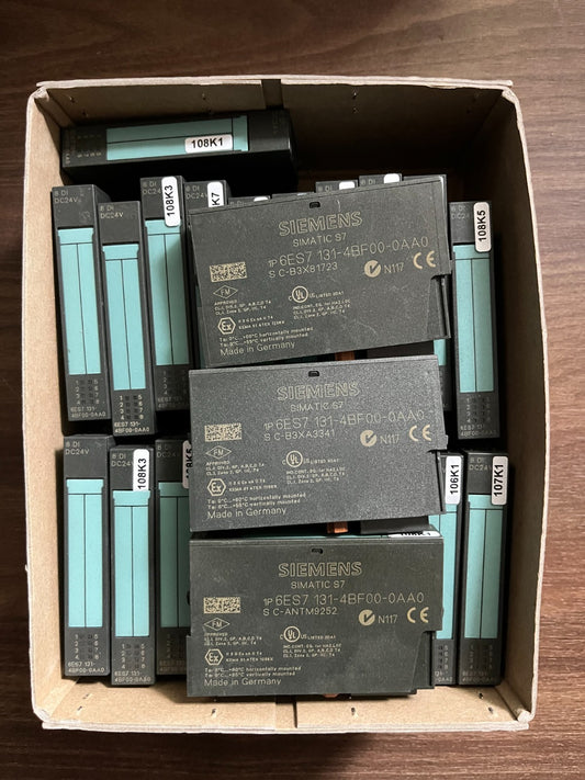 43x Siemens 6ES7 131-4BF00-0AA0 SIMATIC S7 8DI DC24V Digital Input Modules Used