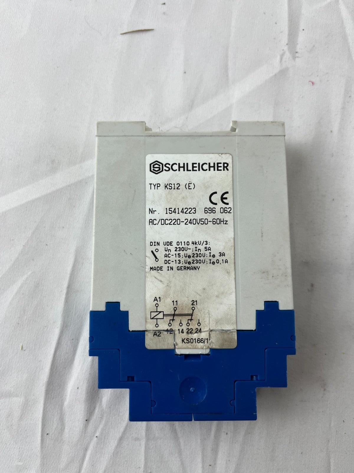 Schleicher KS12 E Control Relay NEW 220-240V AC/DC Socket Base Germany Made