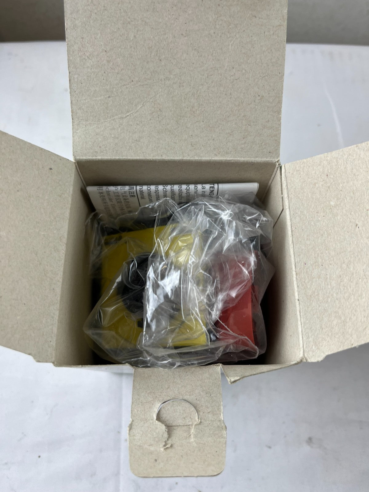 Schneider Electric VCF1 Emergency Stop Switch Disconnector 32A TeSys Vario New