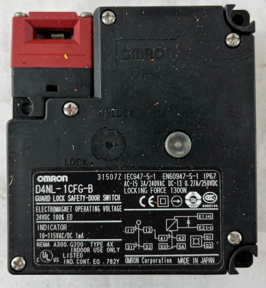 NEW Omron D4NL-1CFG-B Guard Lock Safety Switch 24VDC Solenoid 1300N Japan