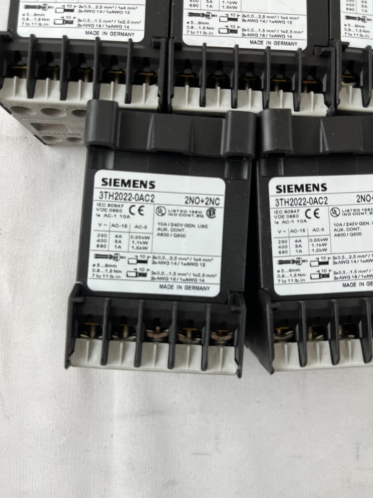 Siemens 3TH2022-0AC2 Contactor Relay 2NO+2NC Lot 5pcs Used Spare Units