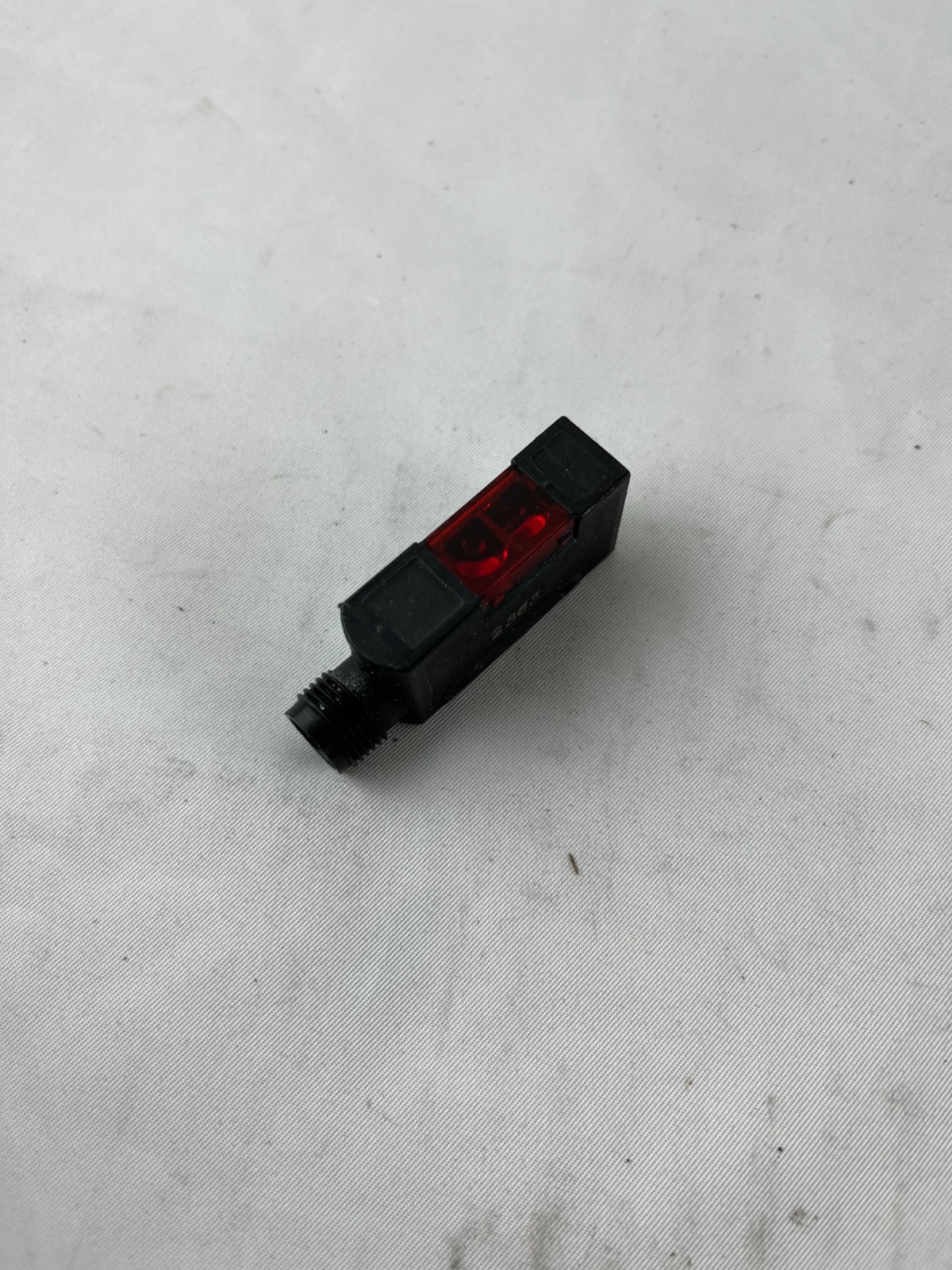 Omron E3S-AD66 Photoelectric Sensor 10-30VDC M12 Used Spare Unit