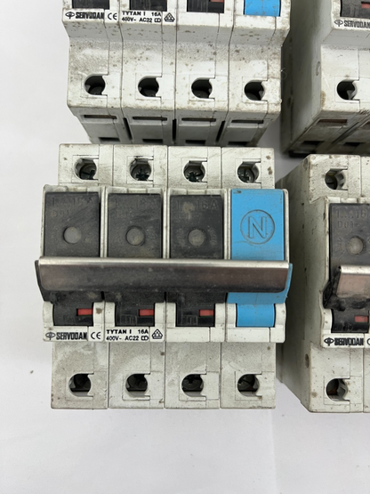 Servodan TYTAN I 16A 400V AC22 Group Disconnector Bundle (6x) D01 Industrial