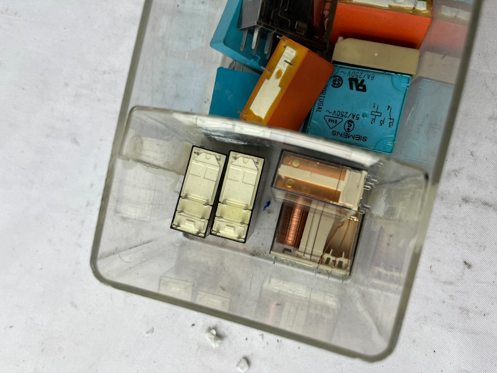 Industrial Relay Lot Schrack Siemens Finder Tyco 24V Control Relays Mixed Used