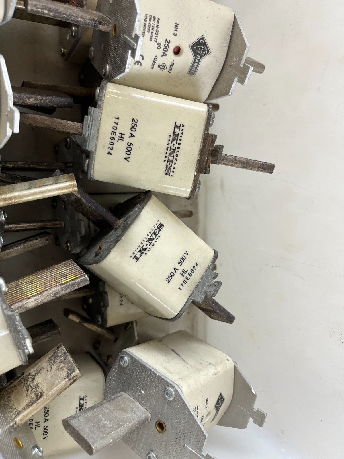 Bussmann Damat NH 250A 500V HL GG Fuses Lot Of Approx 20 Used Spare Units
