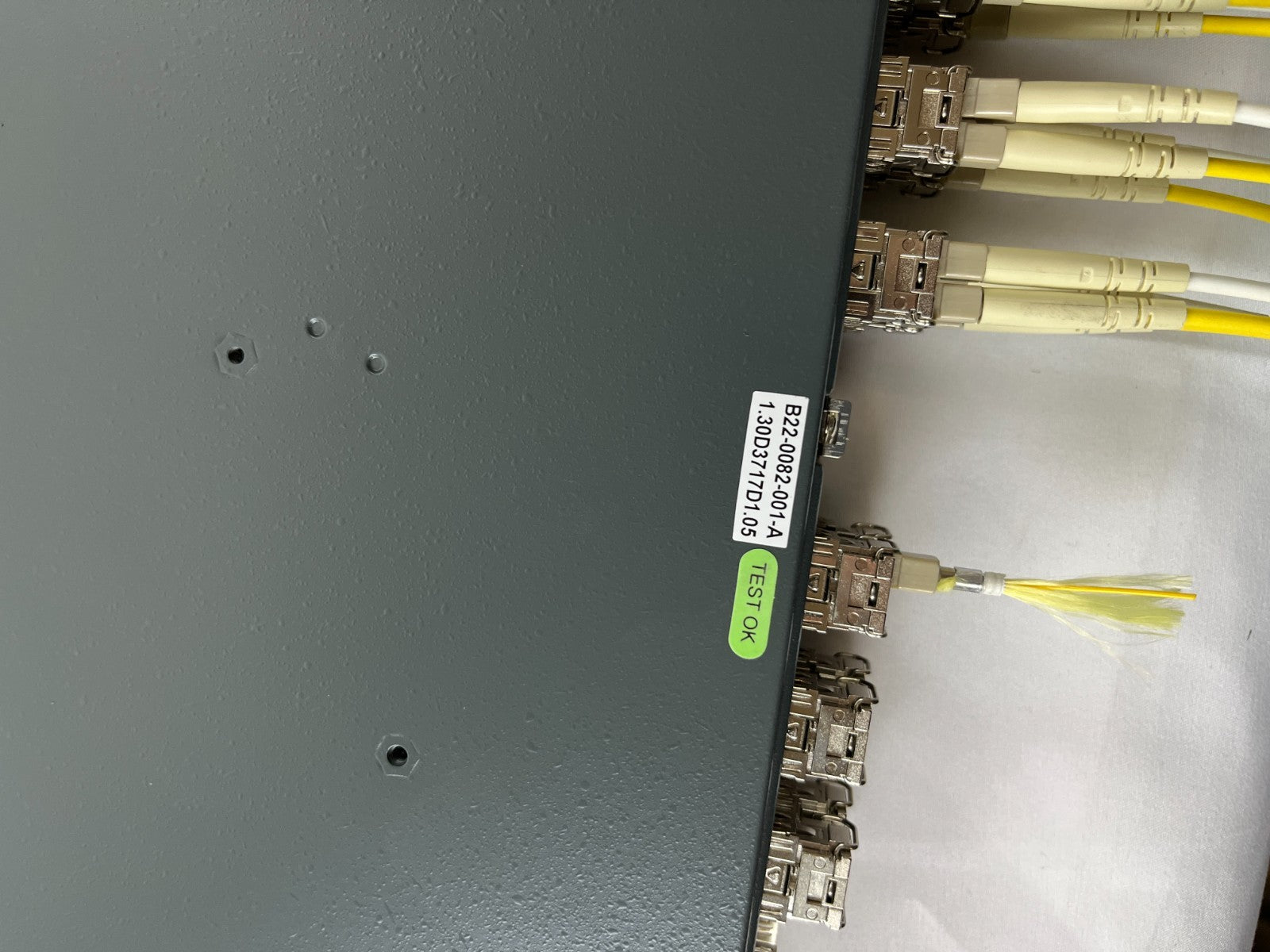 KTI KGS-2422-B-S Managed 24-Port Gigabit Switch w/ Fiber Modules Rackmount Spare