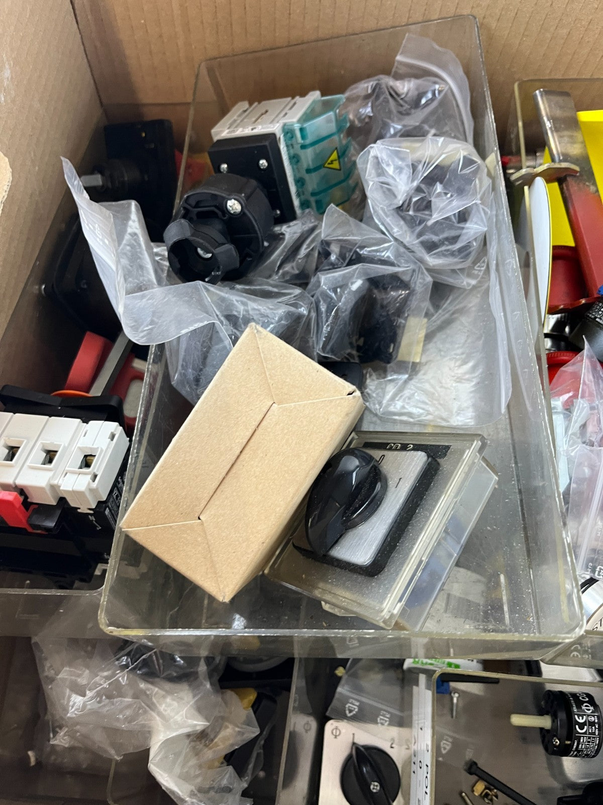 Kraus & Naimer Schneider ABB Industrial Switch & Control Parts Huge Mixed Lot