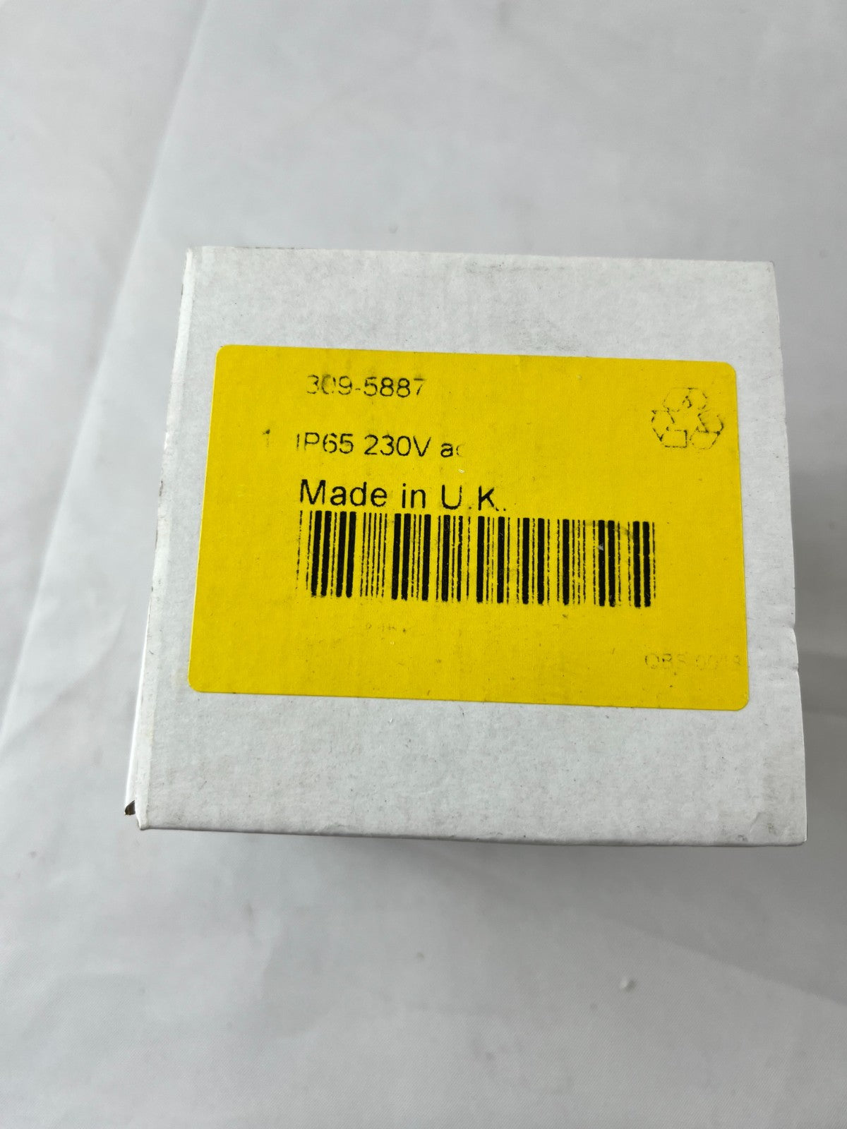 Klaxon QBS‑0018 Flashguard Amber Xenon Beacon 230V AC 3W IP65 Surface Mount New