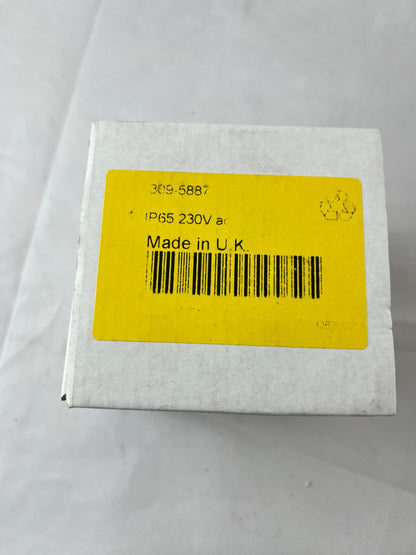 Klaxon QBS‑0018 Flashguard Amber Xenon Beacon 230V AC 3W IP65 Surface Mount New