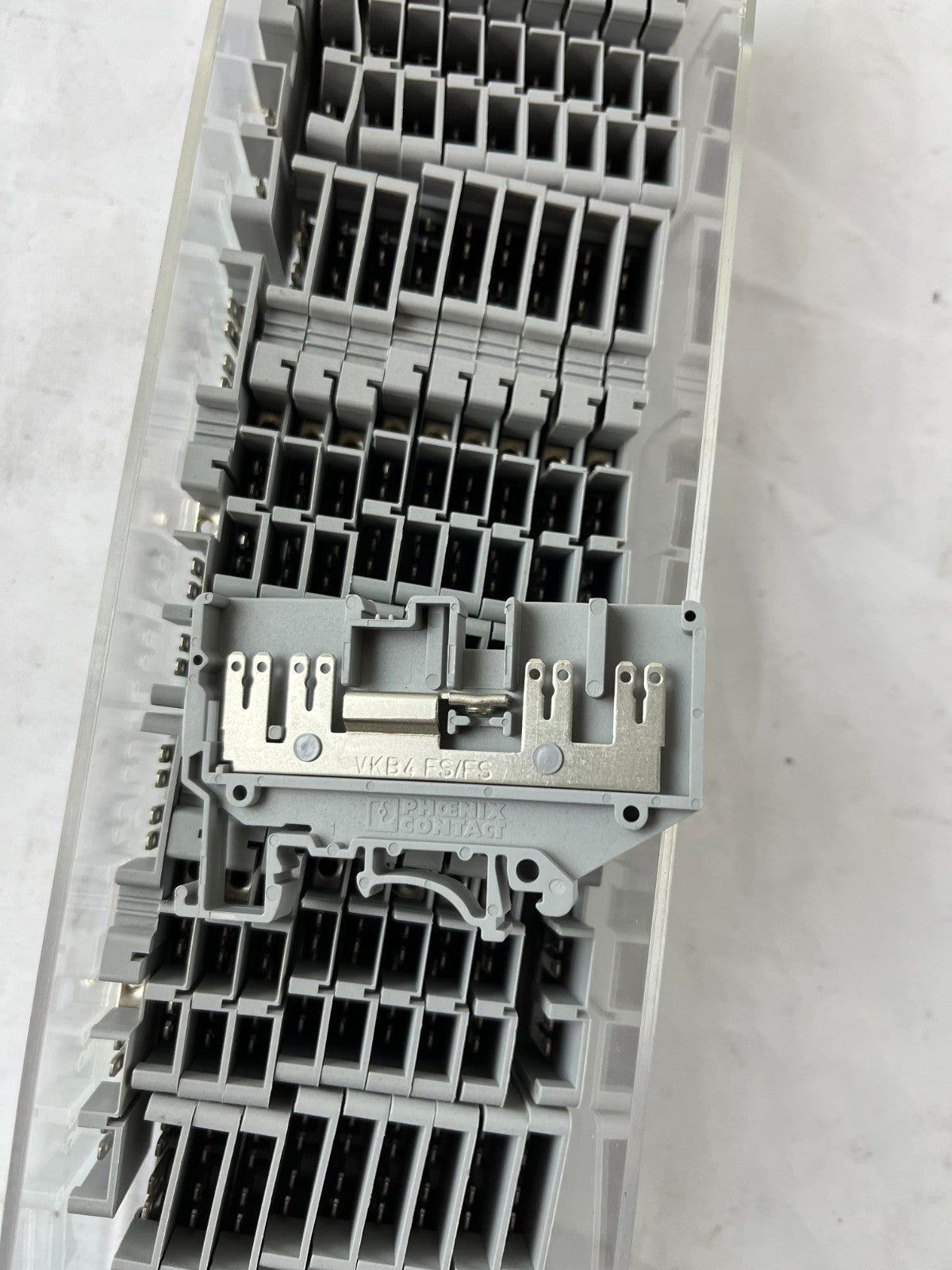 Phoenix Contact UKB4 Feed Through Terminal Blocks DIN Rail Lot Used Spare Units