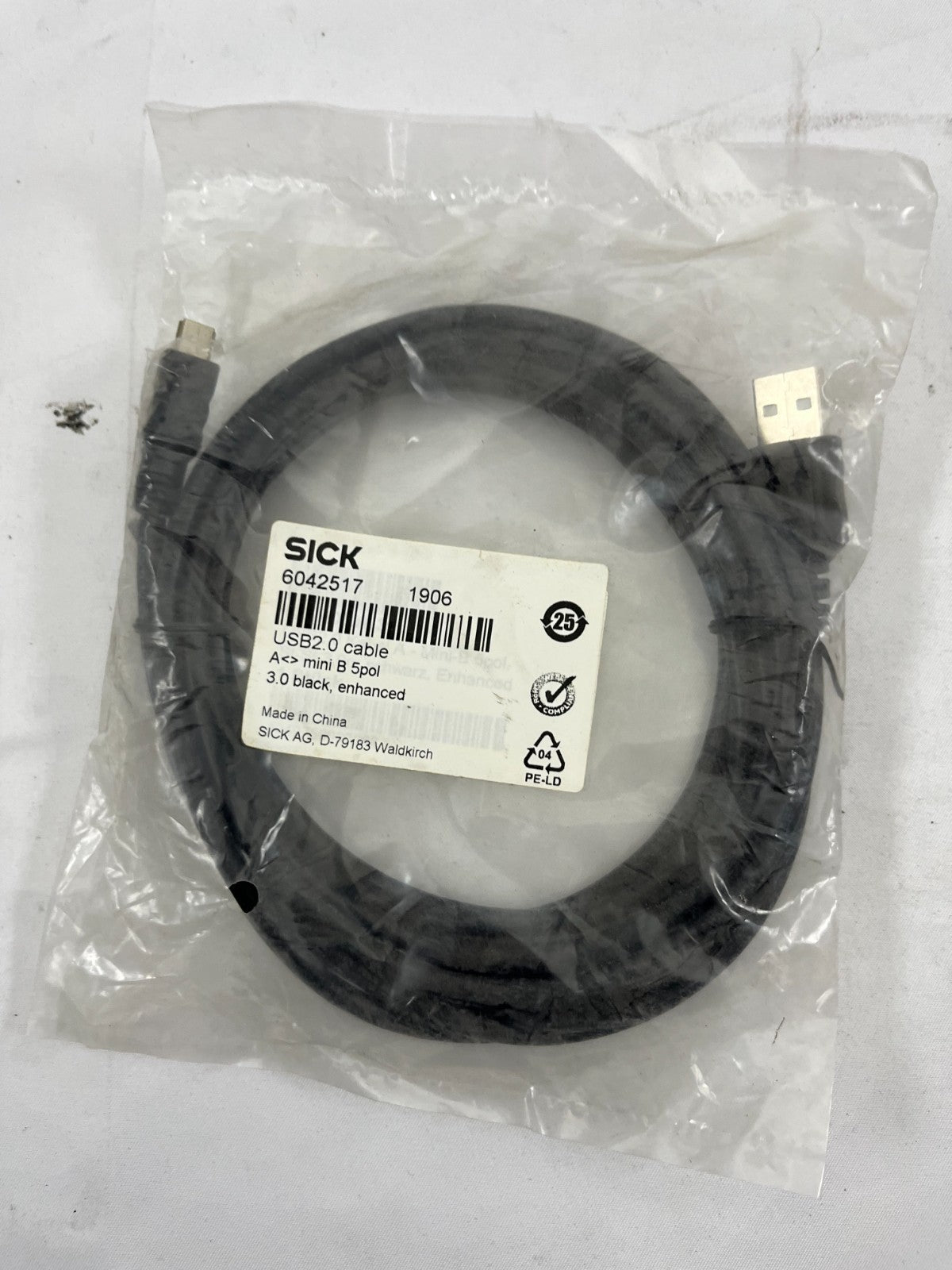 SICK 6042517 USB2.0 Cable A to Mini B 5-Pin 3m Enhanced Black NEW Sealed