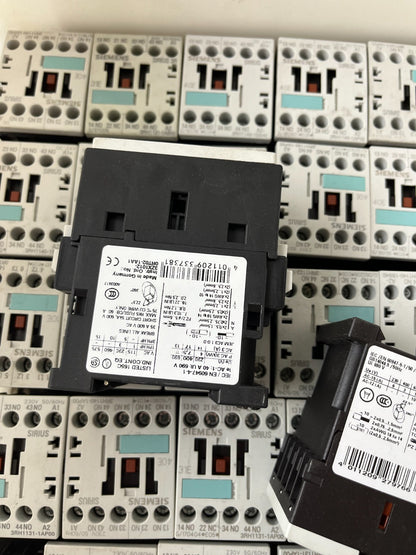 Siemens SIRIUS Contactor Relay Lot 35pcs 3RH1140 3RH1131 Mixed 24V/230V Used