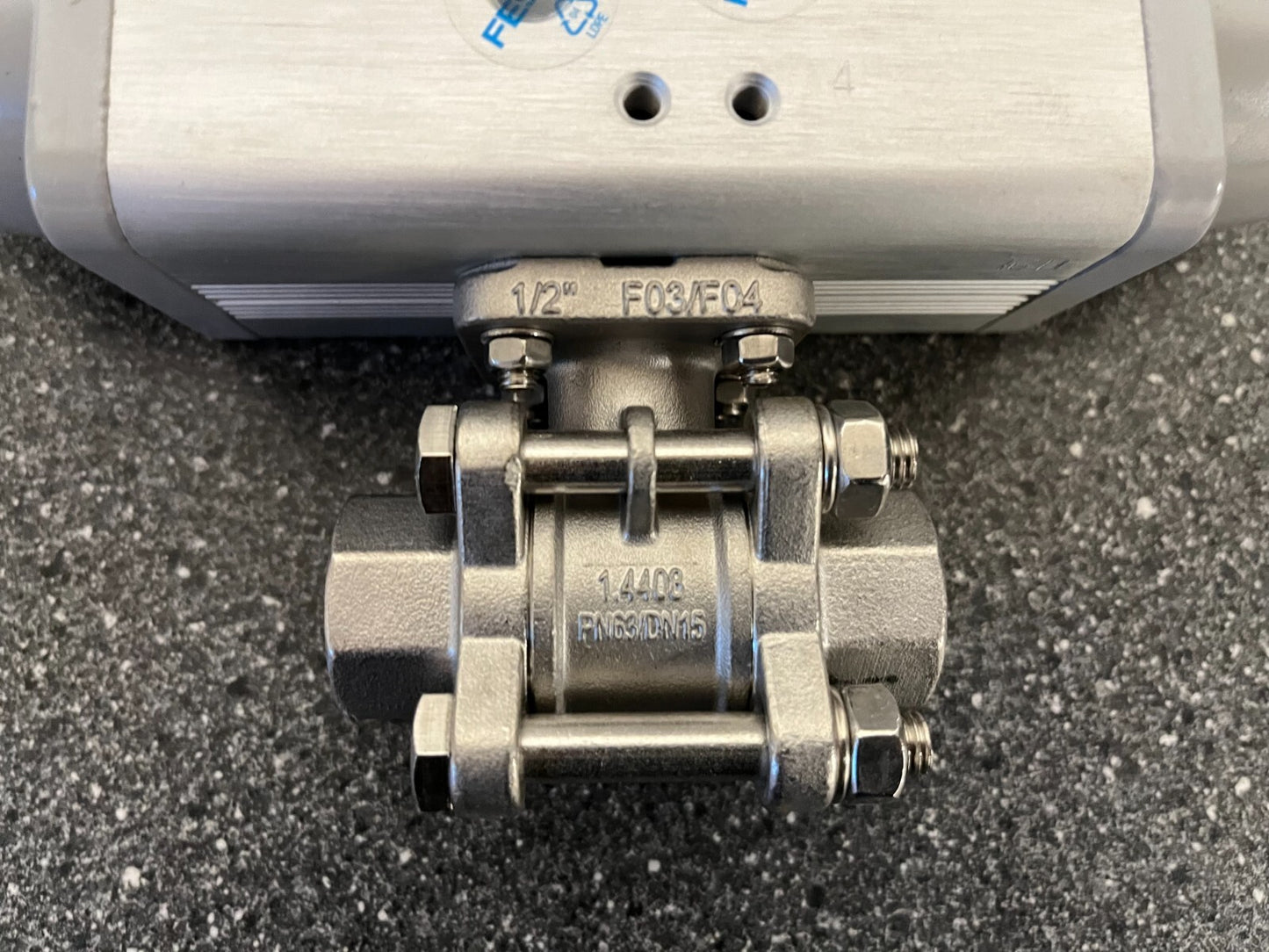 Festo VZBA-1/2"-GG-63-T-22 Pneumatic Ball Valve Actuator Assembly, Stainless
