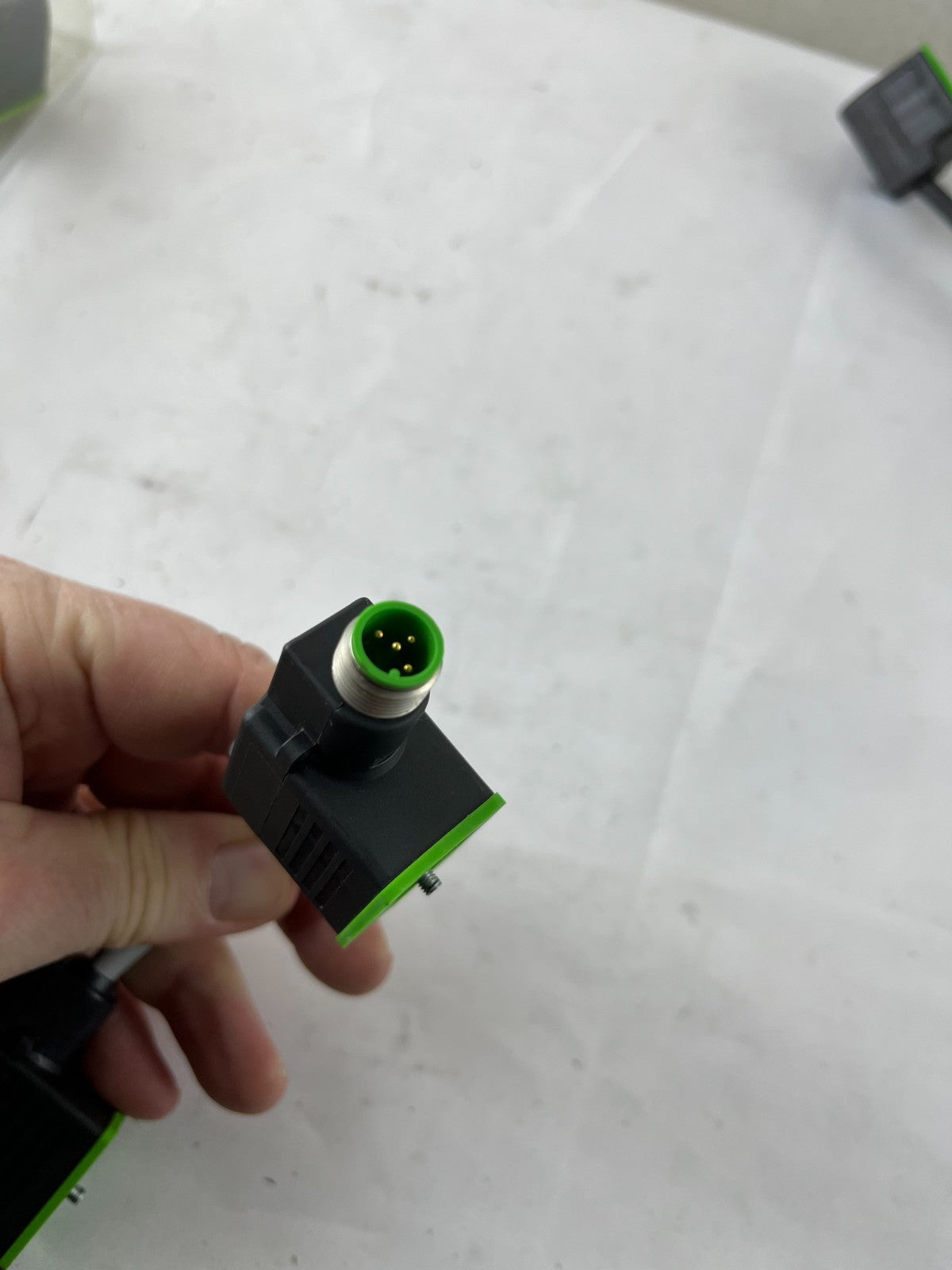 Murr M12 to MSUD Double Valve Connector 24V AC/DC LED Form A 18mm Cable NEW