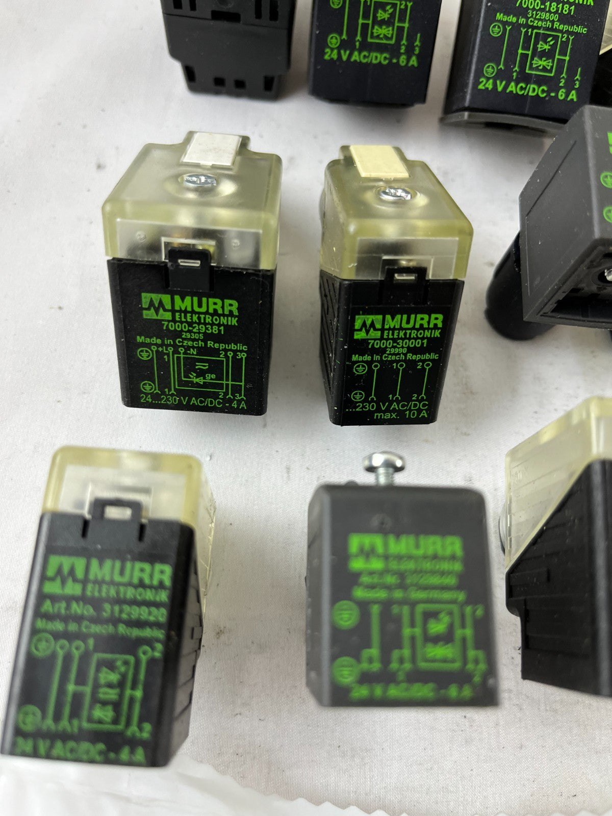Murr Elektronik Relay Module Lot 24V AC/DC Interface Relays Mixed Models