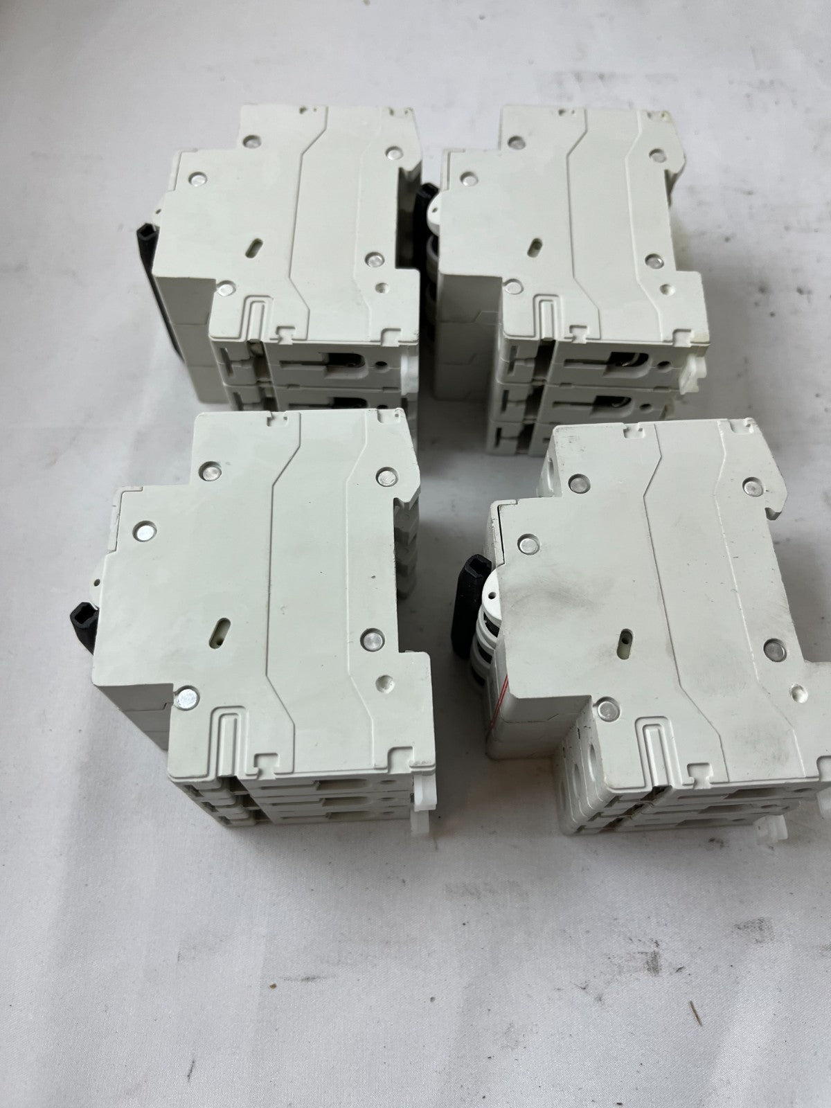 Legrand 6048 33 C10 4-Pole Circuit Breaker 400V 6kA Lot 4pcs Used Spare Units