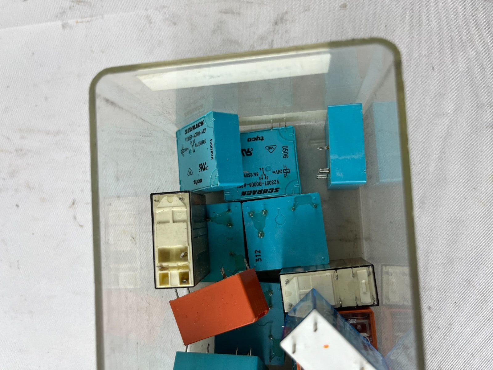 Industrial Relay Lot Schrack Siemens Finder Tyco 24V Control Relays Mixed Used