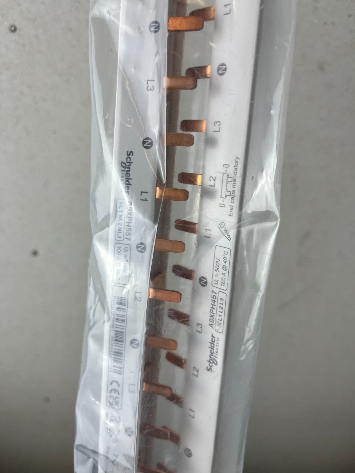 Schneider Acti9 A9XPH457 3L+N 100A 415V 57‑Module Comb Busbar Lot of 2x New