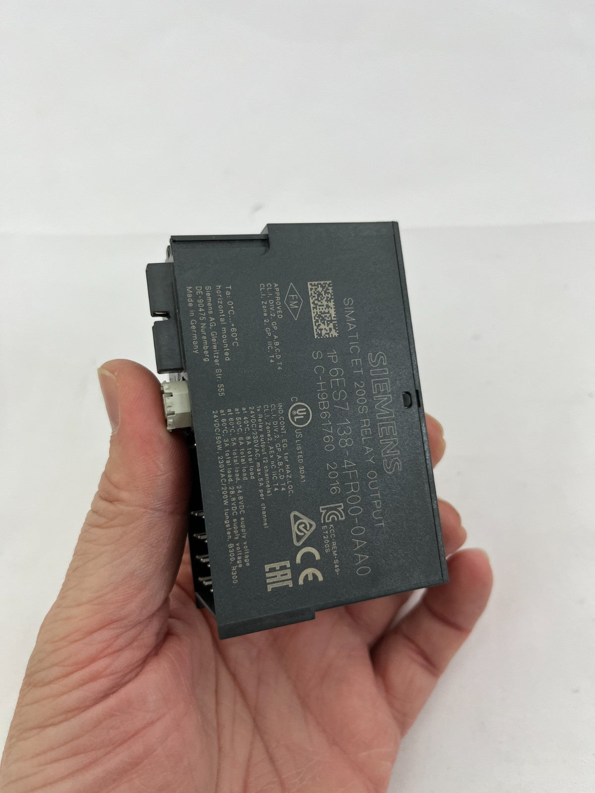 Siemens SIMATIC 6ES7138-4FR00-0AA0 ET 200S Relay Output Module 24VDC/AC 230V 5A