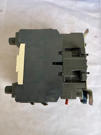 Schneider Electric LC1D80008 Contactor 4 Pole AC 125A Used Working Spare Unit