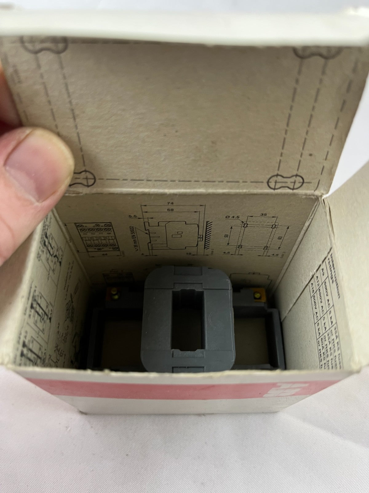 ABB ZA16-81 Contactor Coil 380–400 V 50 Hz / 400–415 V A9–A16 1SBN152406R806