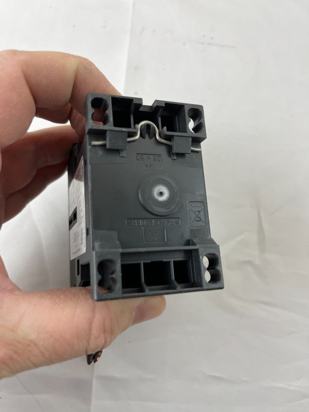 Siemens Sirius 3RT2016-2FB41 Contactor 24VDC 9A 4kW Used Working Spare Unit