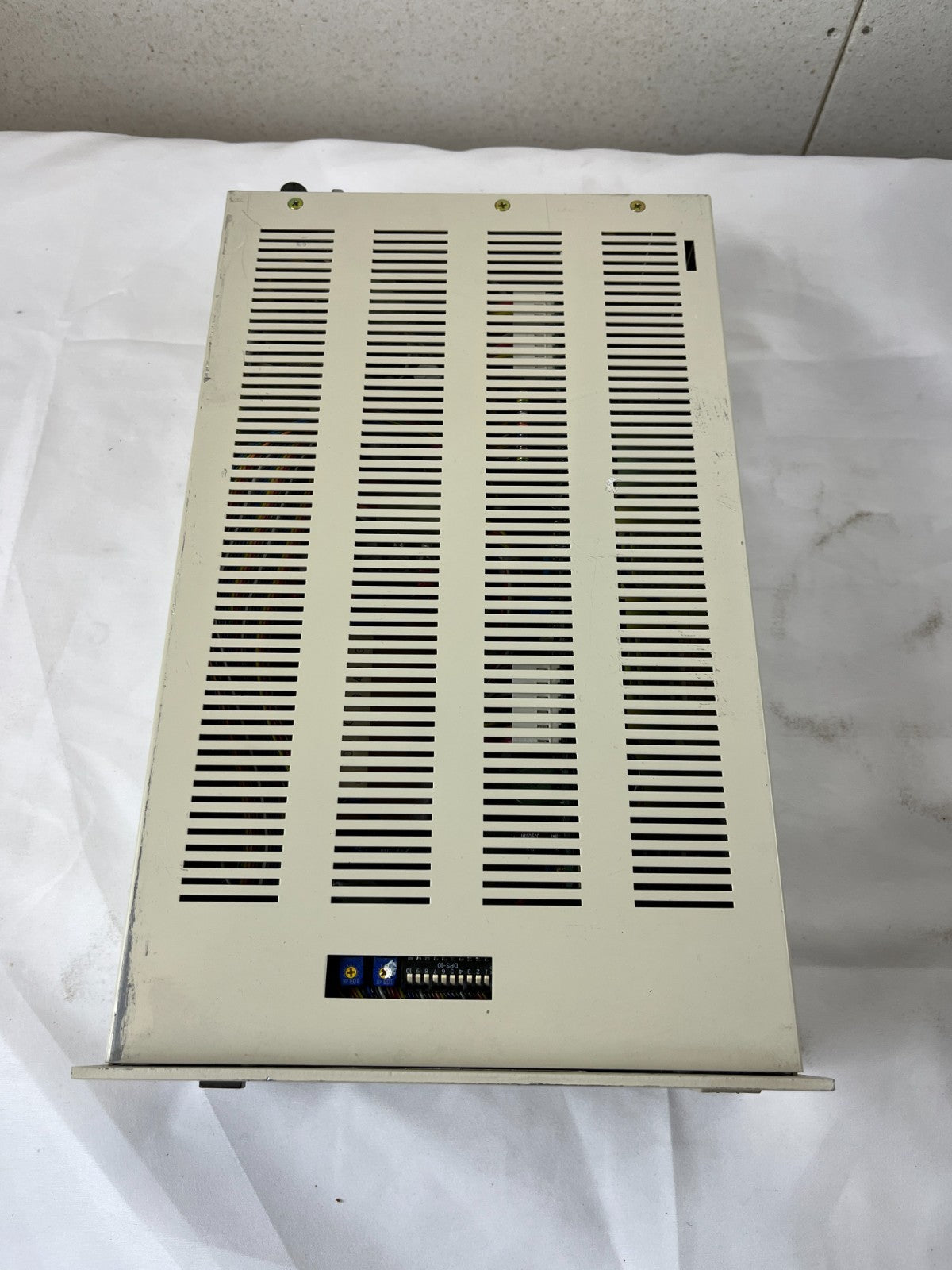 ANELVA MIG-831 Ionization Gauge Controller Vacuum Gauge Unit AC100V Used Spare