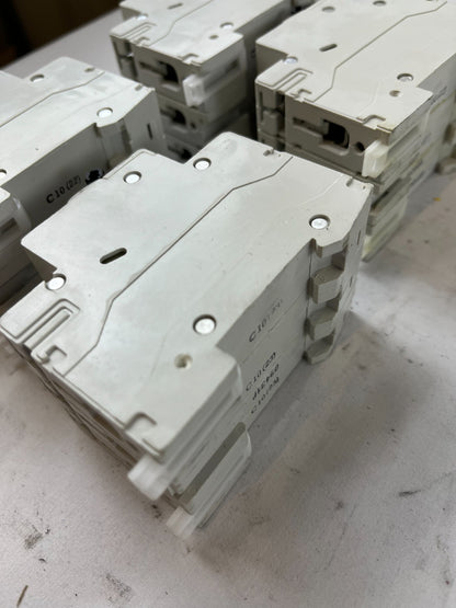 Legrand 6048 33 C10 4-Pole Circuit Breaker 400V 6kA Lot 4pcs Used Spare Units