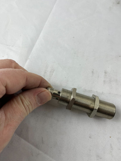 Omron E2A‑M18KS08‑M1‑B1 Inductive Proximity Sensor 8 mm PNP NO M18 Short Body