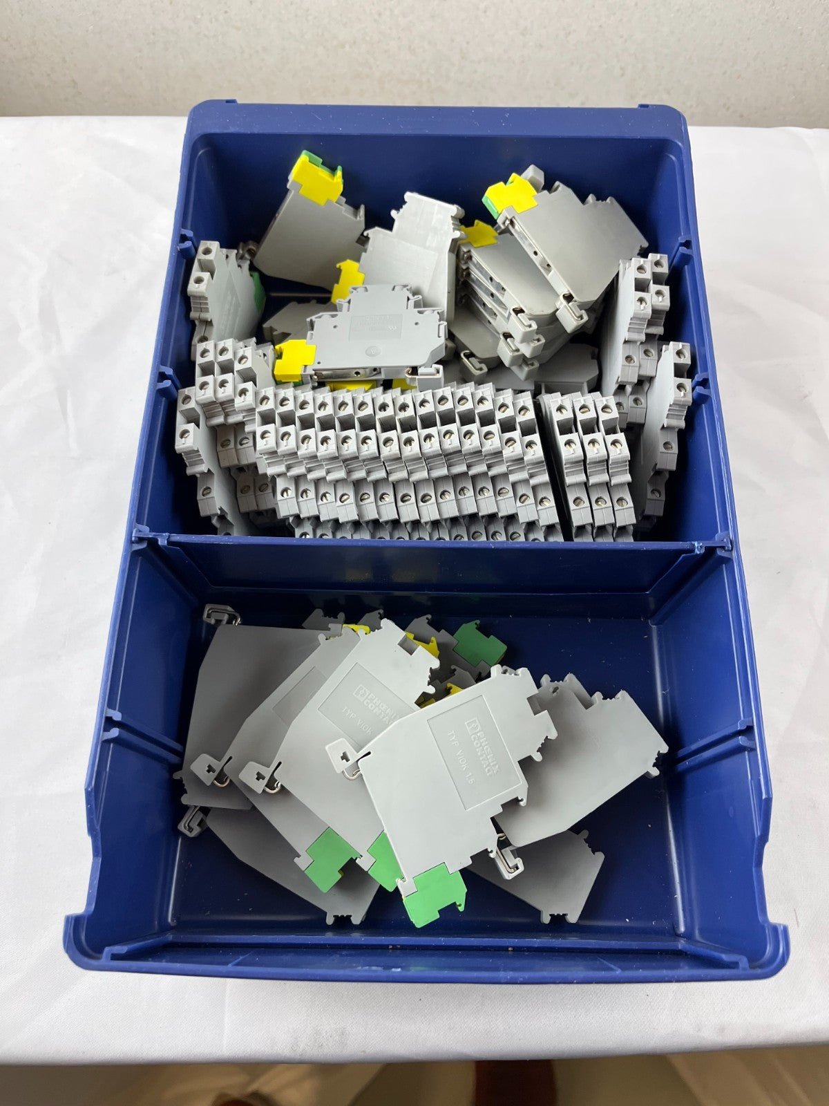 Phoenix Contact DIKD 1.5 Disconnect Terminal Block Lot 50pcs Used Grey DIN