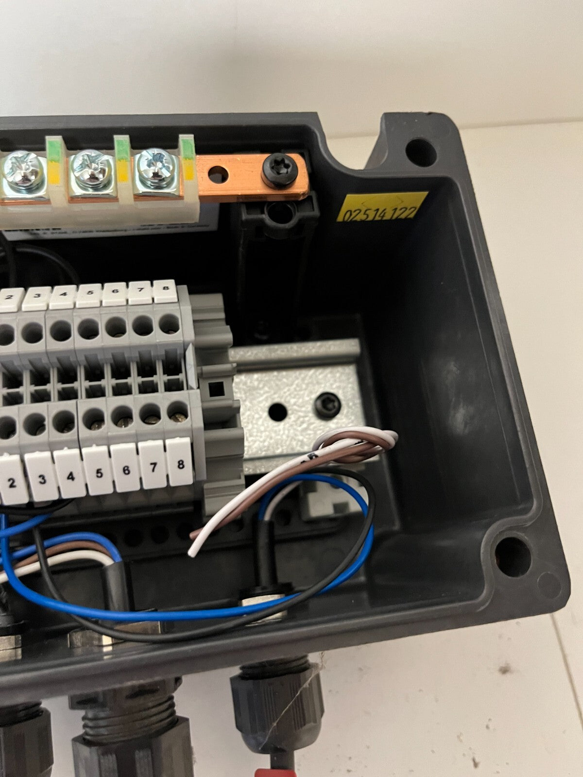 R. STAHL 8146/1041 Explosion-Proof ATEX Terminal Box 690V AC IP66