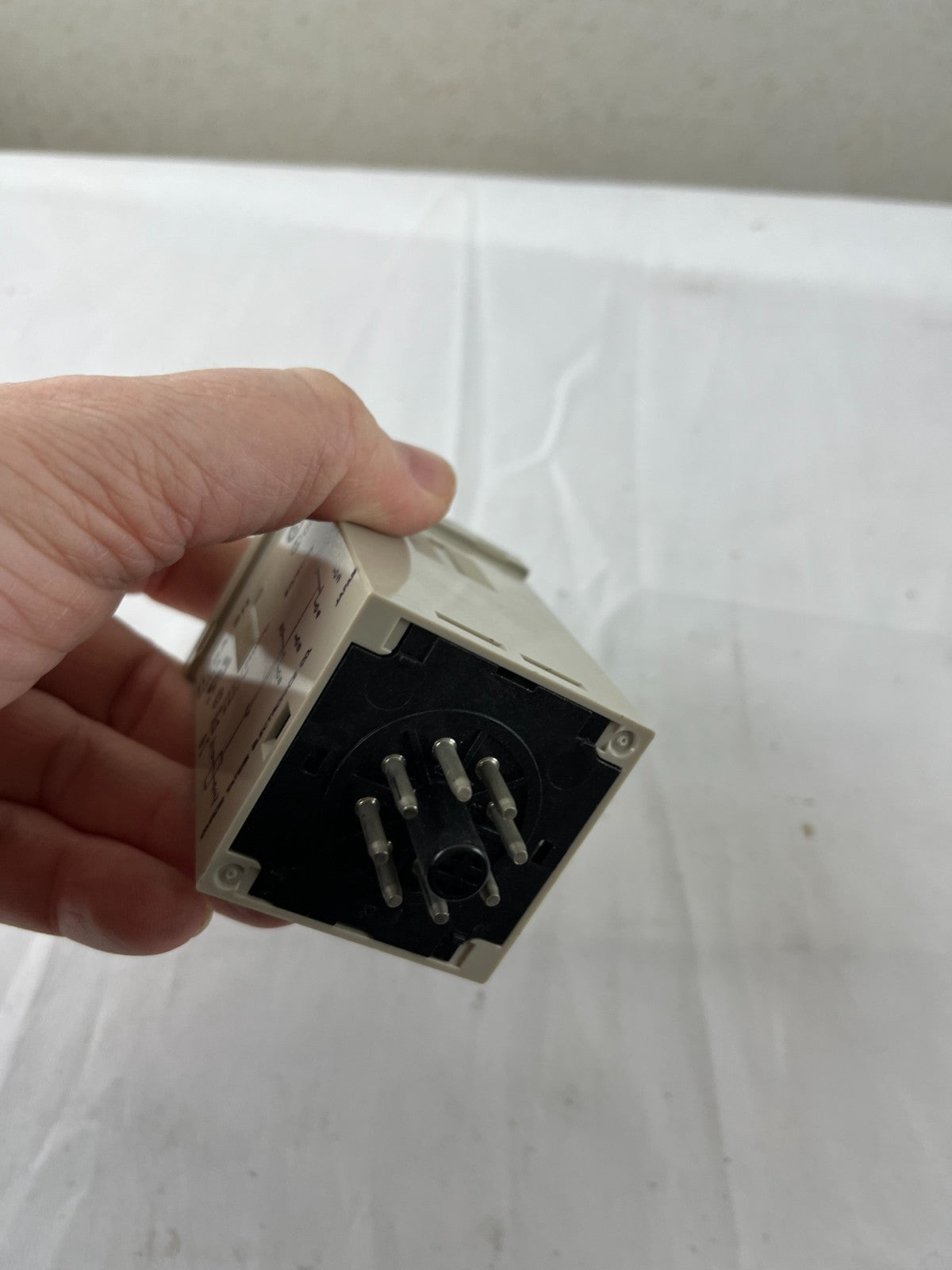 Omron H3BA-8H Timer Relay NEW 200-240VAC 0-5hrs 8-Pin DPDT Japan Made