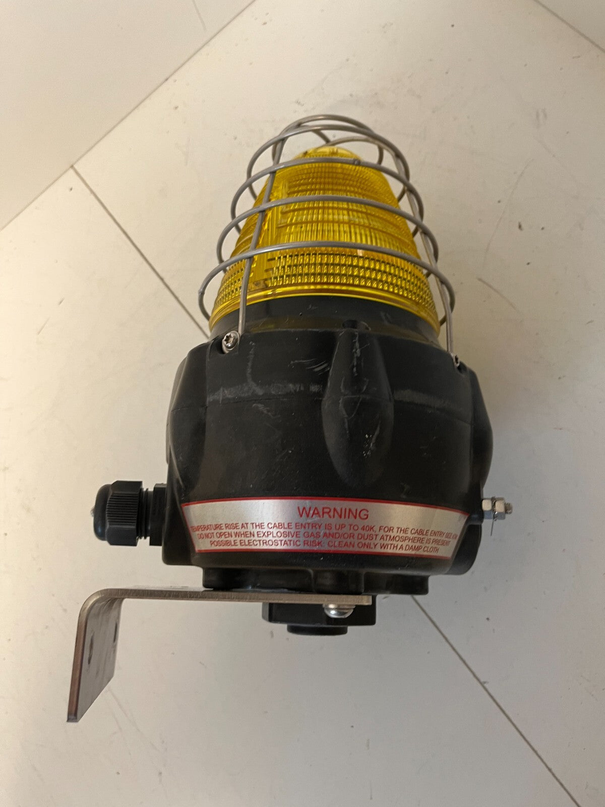 STAHL FX15C-D-050-Y Explosion Proof Signal Light - 24V DC - Used, Working