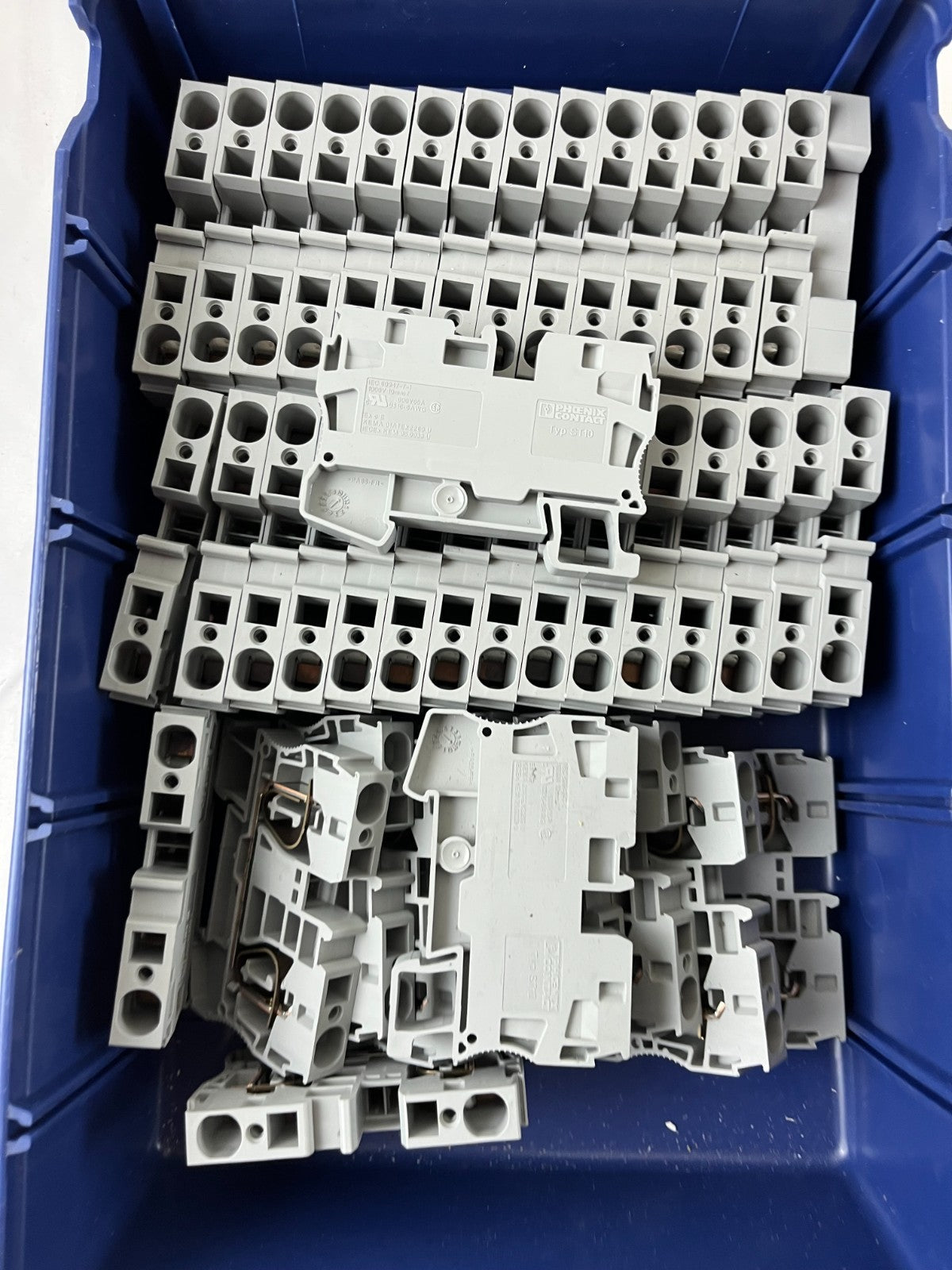 Phoenix Contact Terminal Blocks ST10 DIN Rail Feed Through Lot Used Good Units