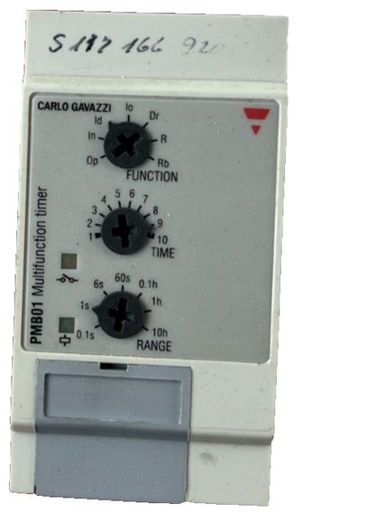 Carlo Gavazzi PMB01DM24 Multifunction Timer Relay 24–240VAC/DC DPDT Plug‑In Used