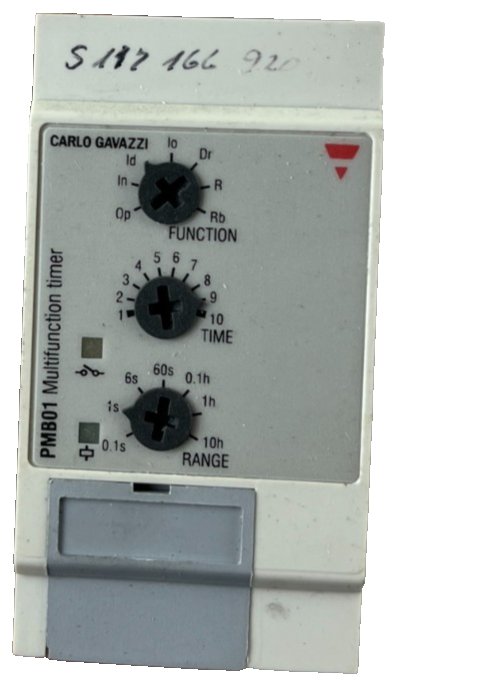 Carlo Gavazzi PMB01DM24 Multifunction Timer Relay 24–240VAC/DC DPDT Plug‑In Used