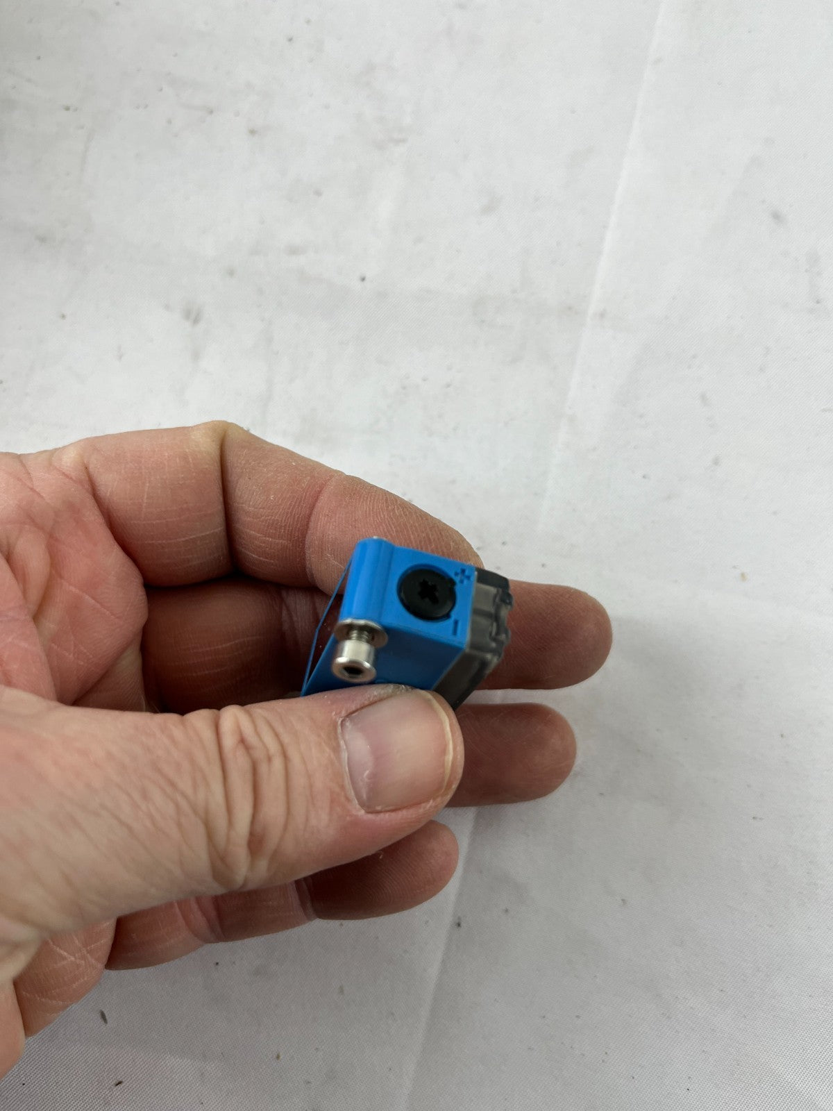 SICK GL6-P2111 Photoelectric Sensor GL6 Series 10–30V DC M12 Reflex NEW