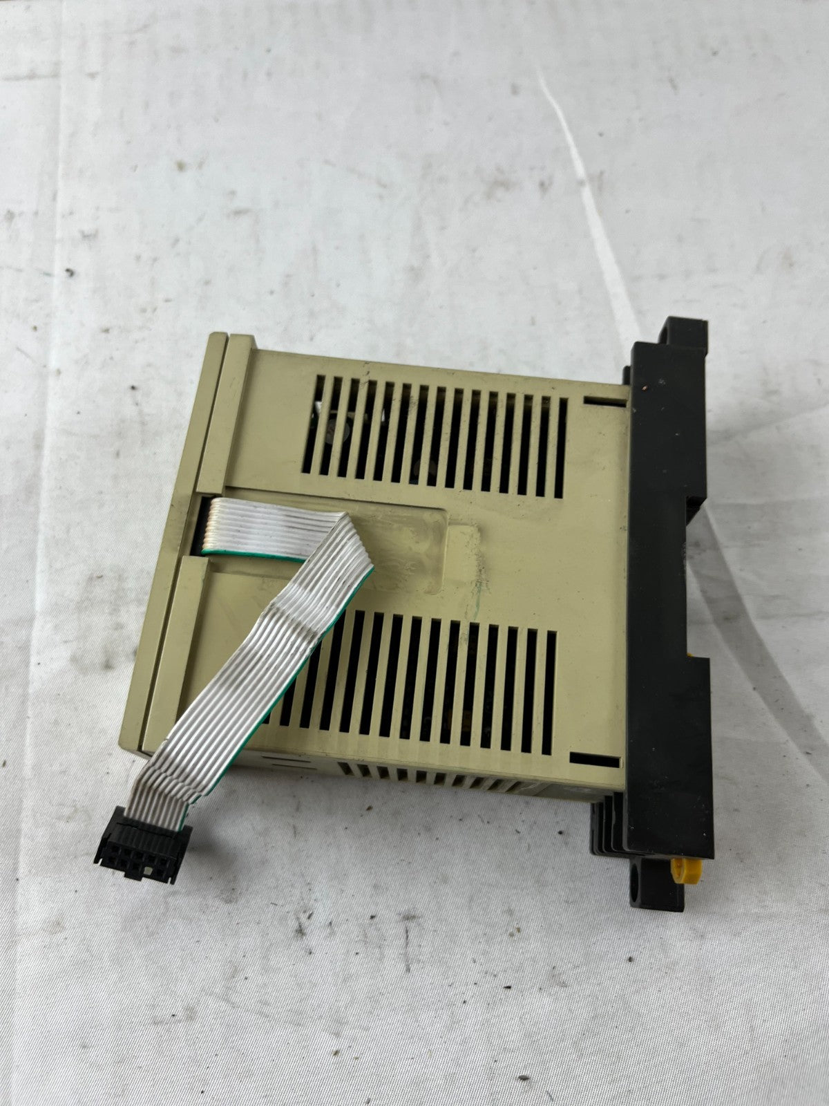 Omron 3G2A3-ID411 SYSMAC I/O Device Input Module 12–48V DC Used Spare Part