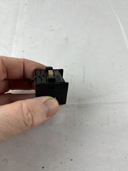 Siemens 3RH1911-1BA10 Auxiliary Contact Block 1NO 690V Used Spare Part