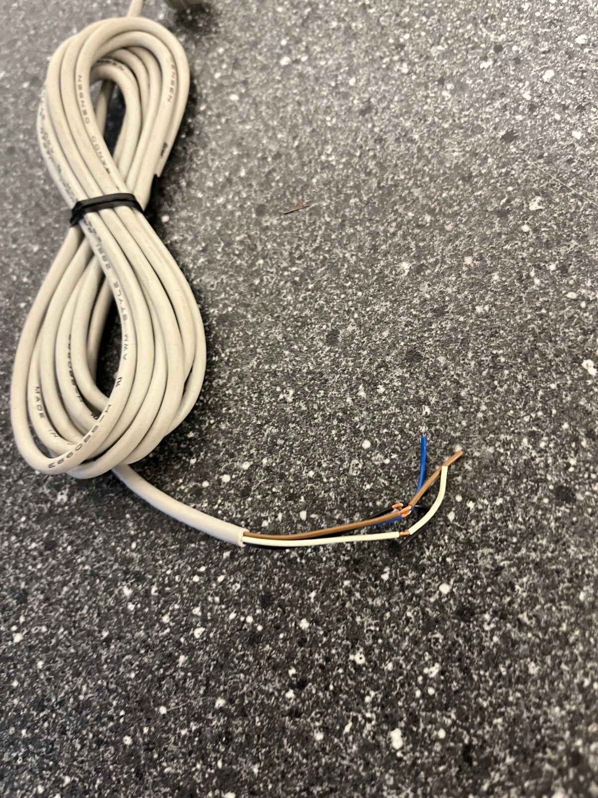 SMC ZS-33-D Signal Cable Assembly 3m, New in Sealed Packaging - Made in Japan