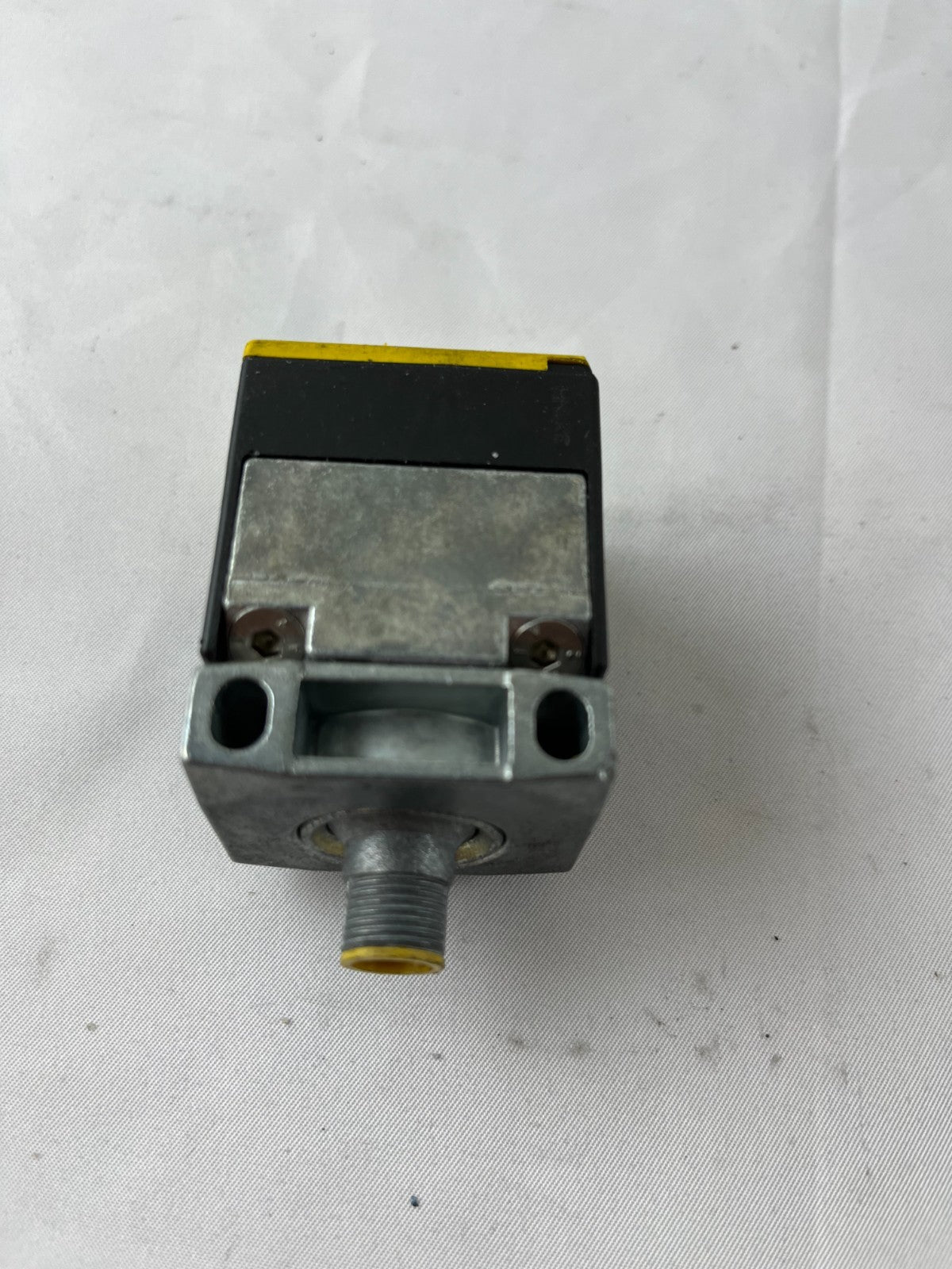 Turck Bi15-CK40-AN6X2-H1141 Inductive Proximity Sensor 10-30VDC Used Spare Part