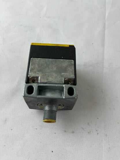 Turck Bi15-CK40-AN6X2-H1141 Inductive Proximity Sensor 10-30VDC Used Spare Part